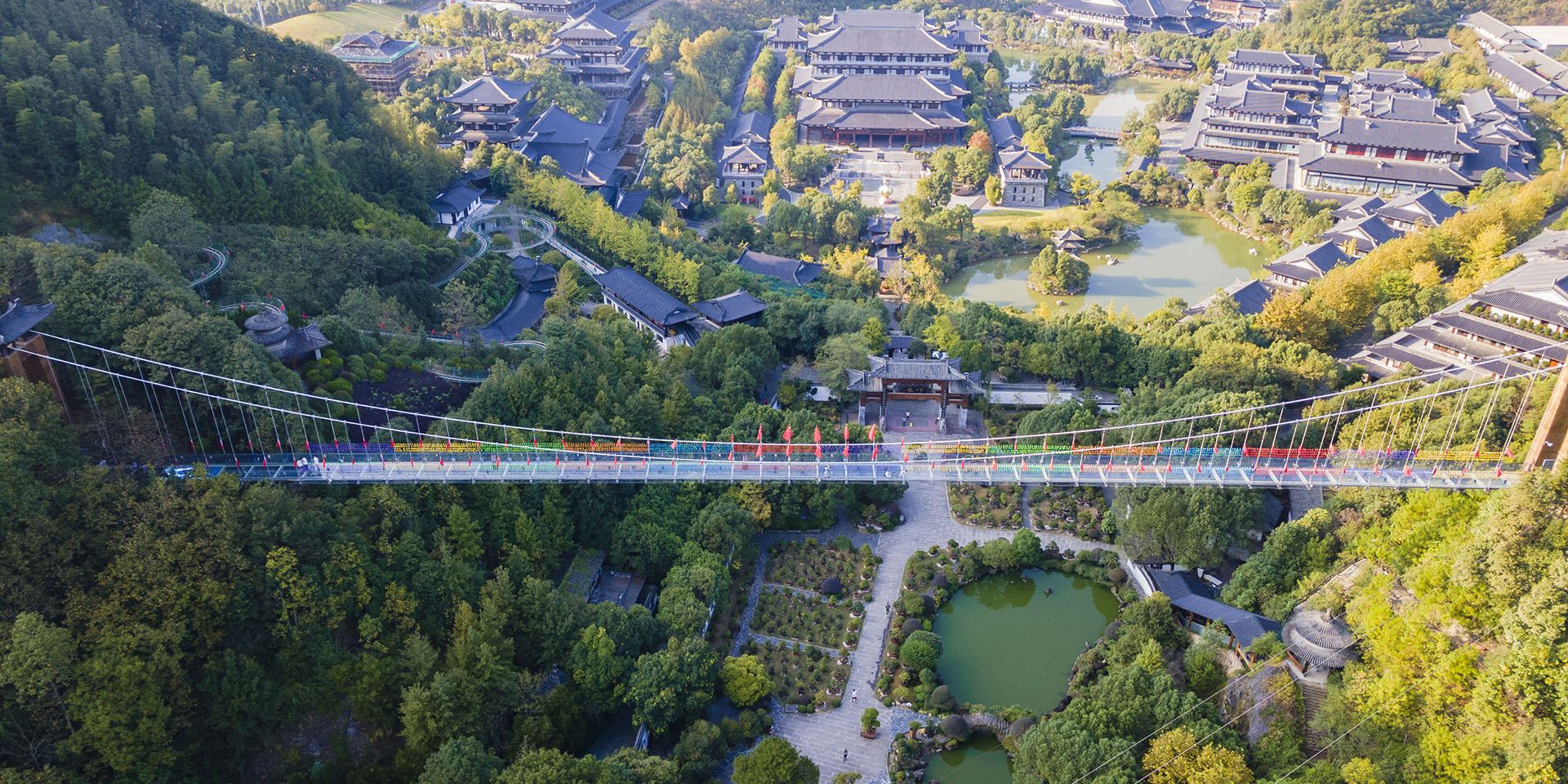 -浙江鵬鳴游樂設備有限公司