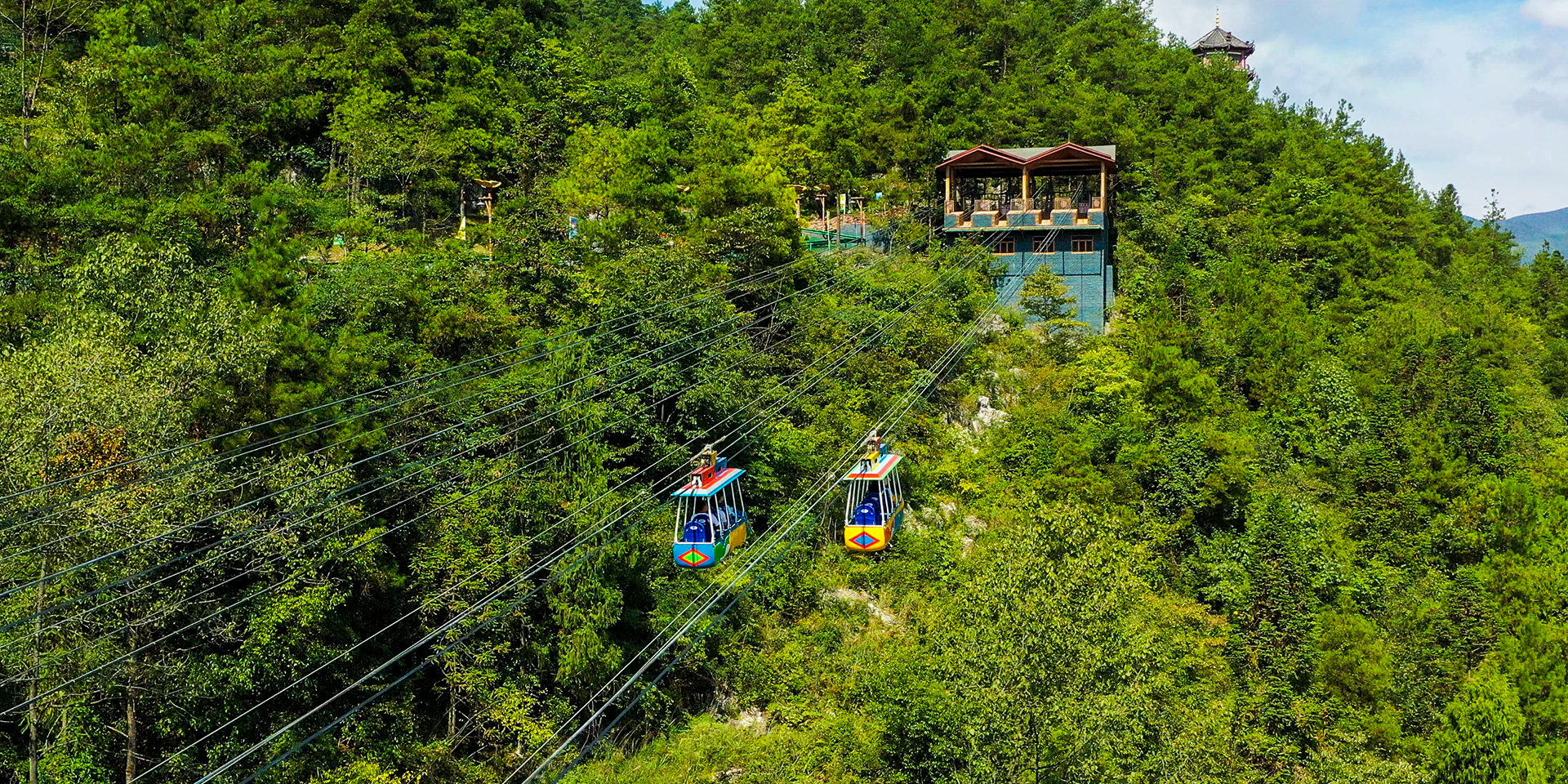 -浙江鵬鳴游樂(lè)設(shè)備有限公司