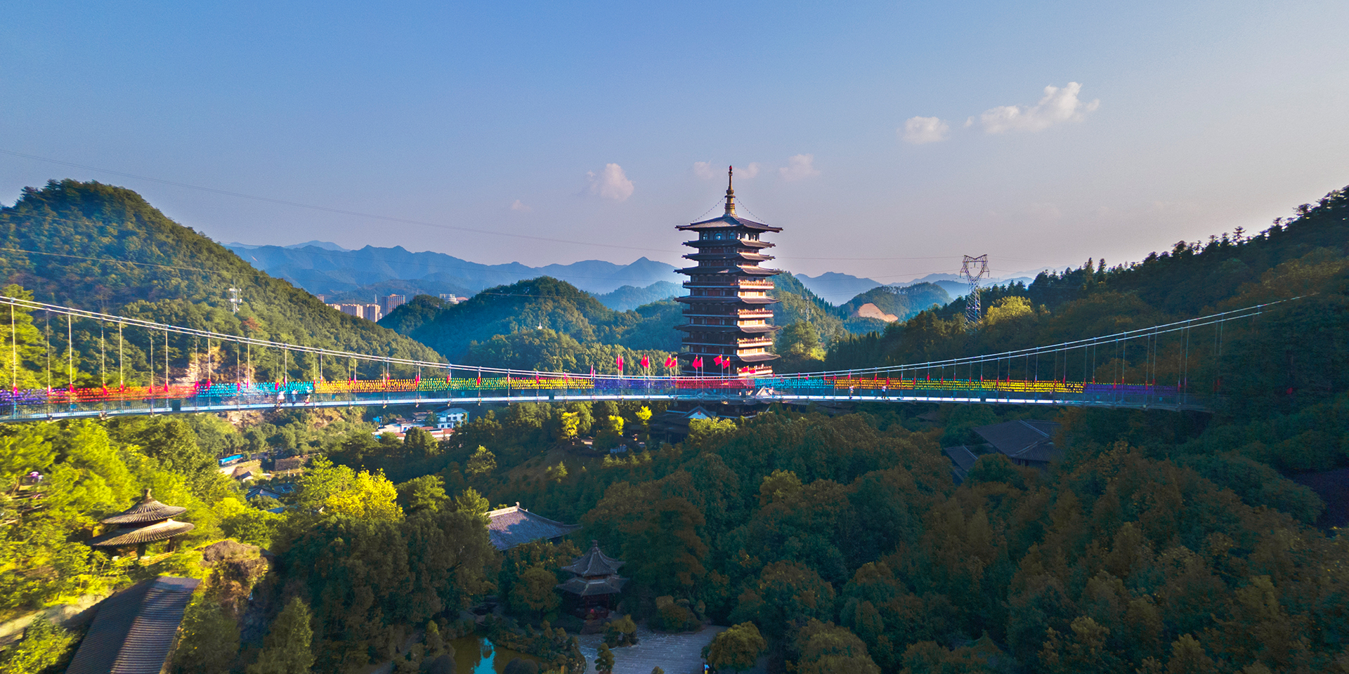 -浙江鵬鳴游樂設備有限公司