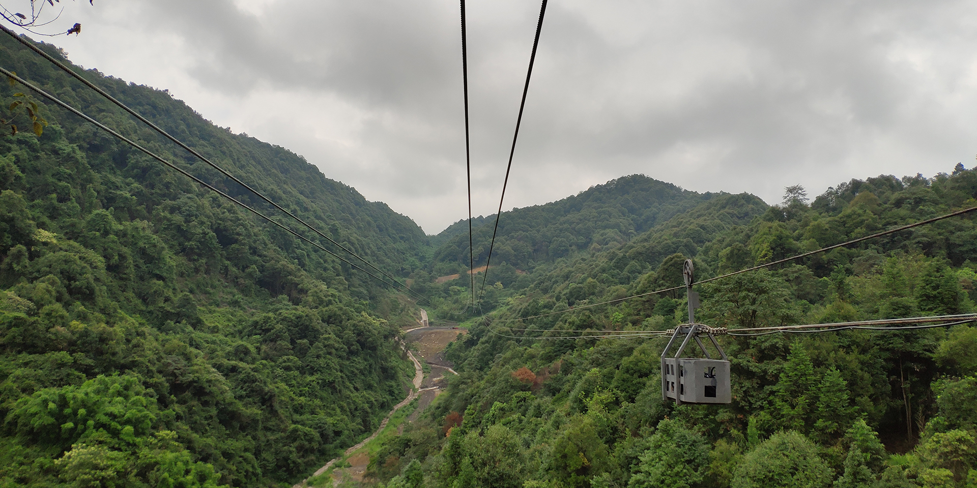 -浙江鵬鳴游樂設備有限公司