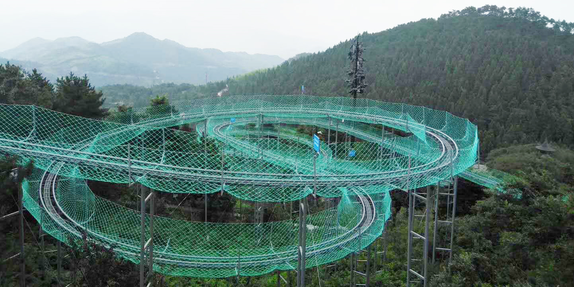 -浙江鵬鳴游樂設備有限公司