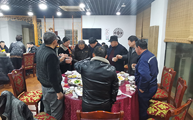 員工風(fēng)采-浙江鵬鳴游樂(lè)設(shè)備有限公司